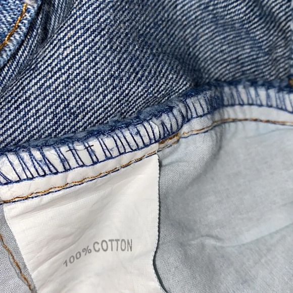 Nasty Gal denim paper bag high waisted shorts size medium - Picture 6 of 8